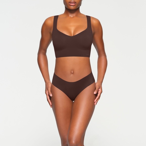 SKIMS NAKED PLUNGE TANK BRALETTE ESPRESSO SIZE  M - Picture 3 of 5